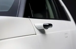 Honda e z kamerami zamiast lusterek — zdjęcie 4