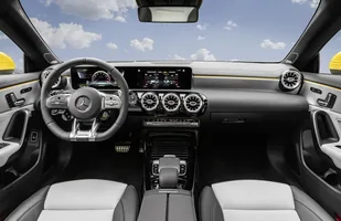 Mercedes-AMG CLA 35 4MATIC Shooting Brake — zdjęcie 5