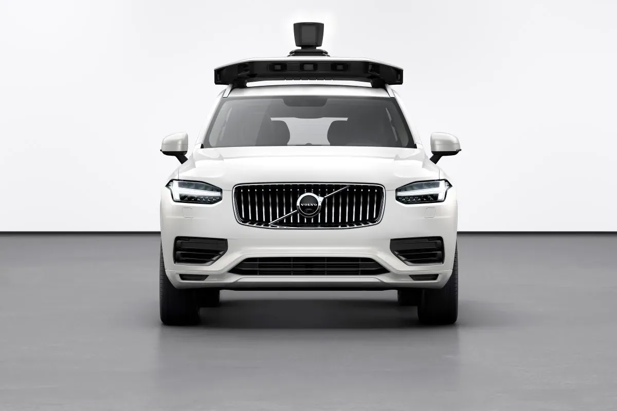 Autonomiczne Volvo XC90