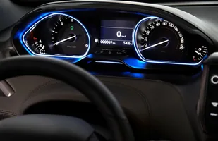 Używane: Peugeot 2008 — zdjęcie 4