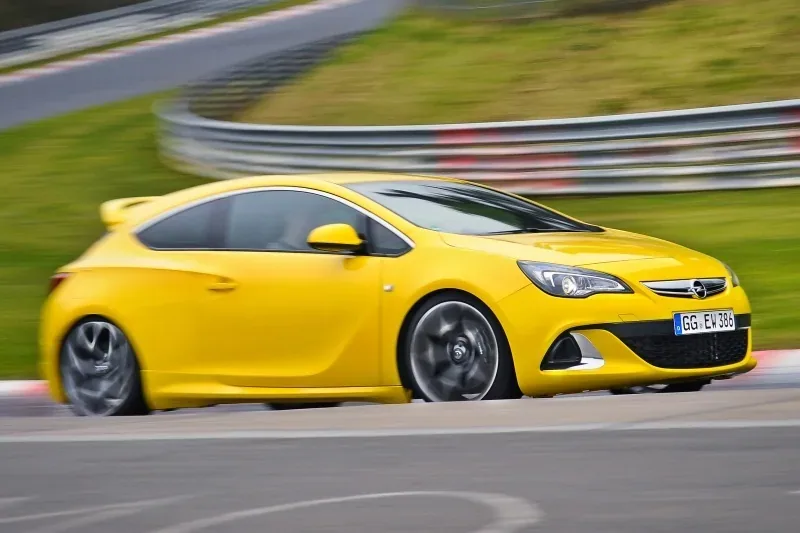 Opel Astra OPC