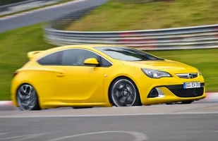 Nowy Opel Astra OPC - super, ale drogo? — zdjęcie 2