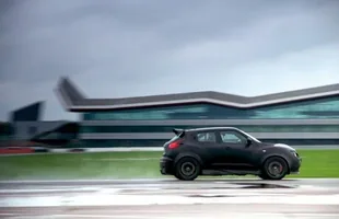 Miejski Nissan za 2 mln złotych? — zdjęcie 3