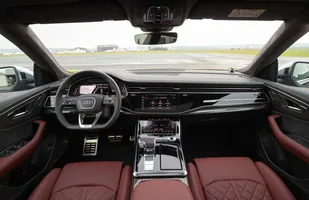 Audi SQ8 TDI. Mocniejszego diesla nie ma! — zdjęcie 5