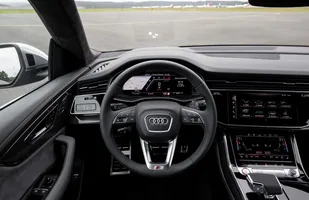 Audi SQ8 TDI. Mocniejszego diesla nie ma! — zdjęcie 10