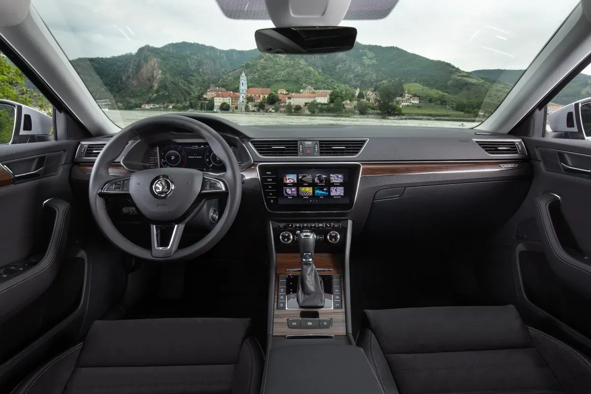 Skoda Superb
