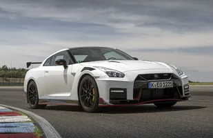 Nissan GT-R Nismo 2020 już jest — zdjęcie 4