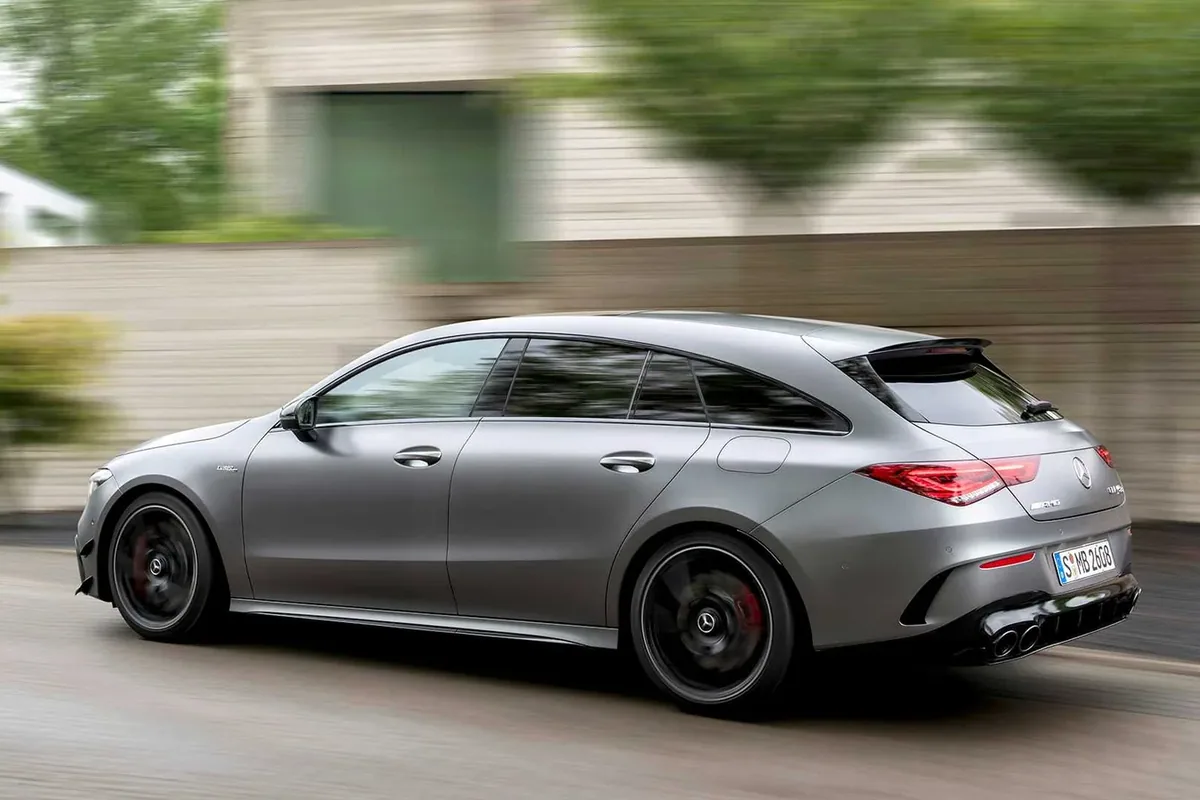 Mercedesy-AMG A45, CLA 45 i CLA Shooting Brake