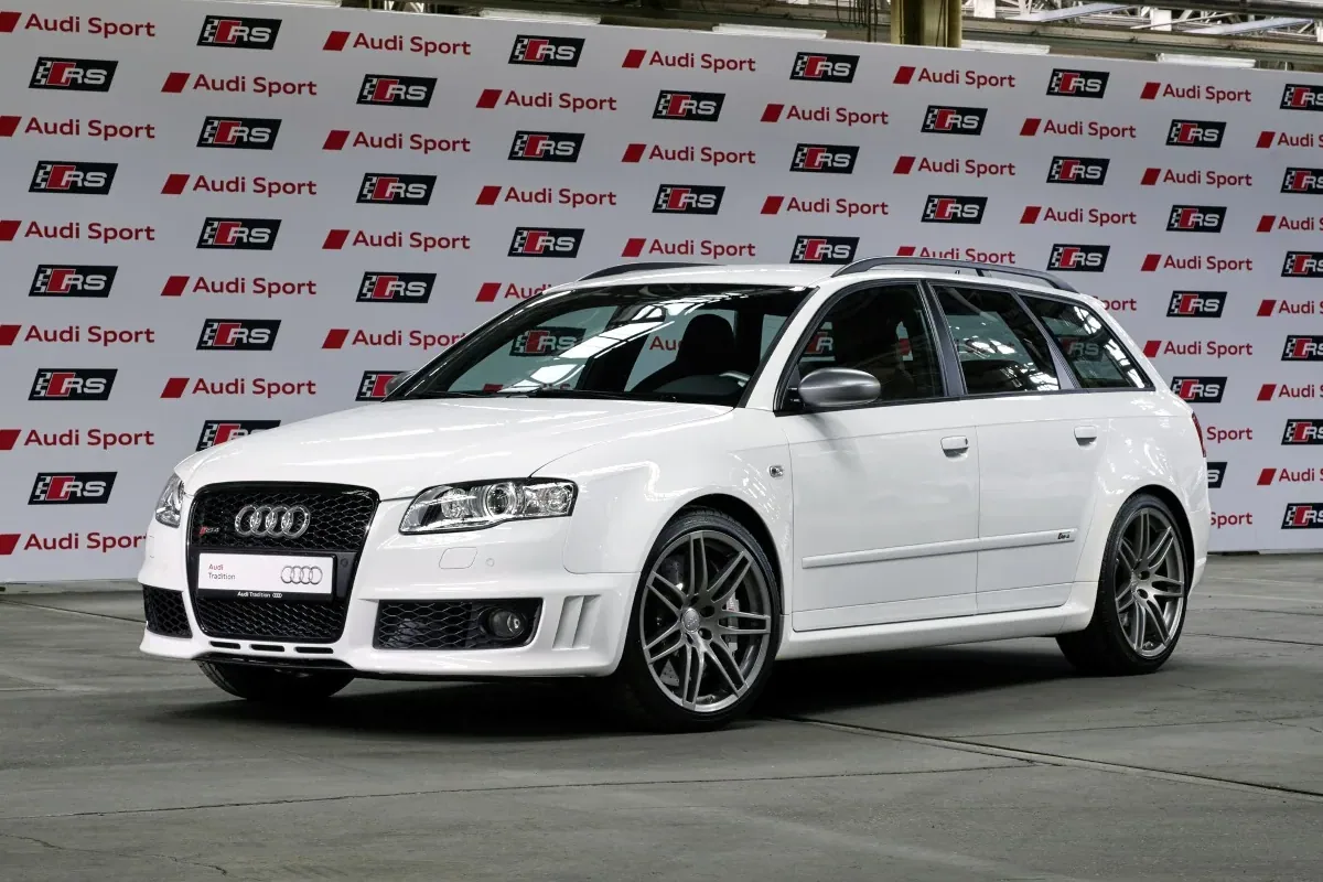 Audi RS 4 Avant (B7)
