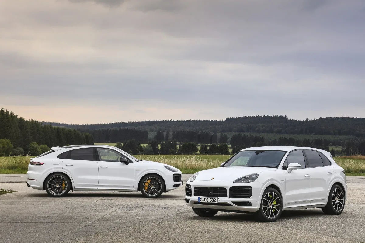 Porsche Cayenne Turbo S E-Hybrid i Cayenne Turbo S E-Hybrid Coupé