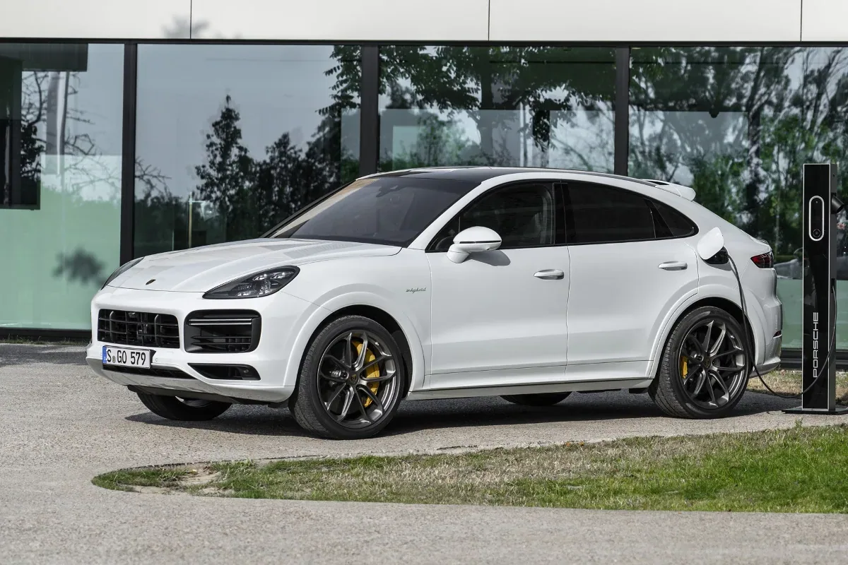 Porsche Cayenne Turbo S E-Hybrid Coupé