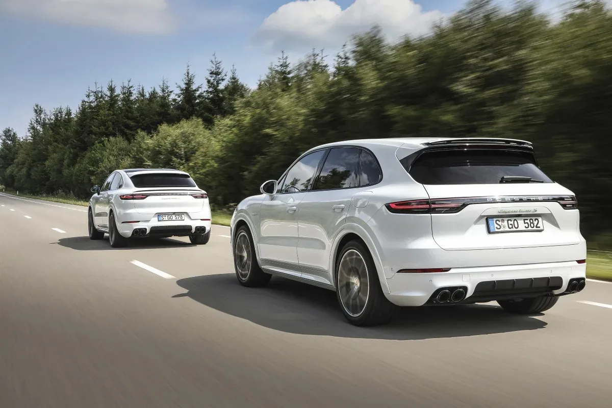 Porsche Cayenne Turbo S E-Hybrid i Cayenne Turbo S E-Hybrid Coupé