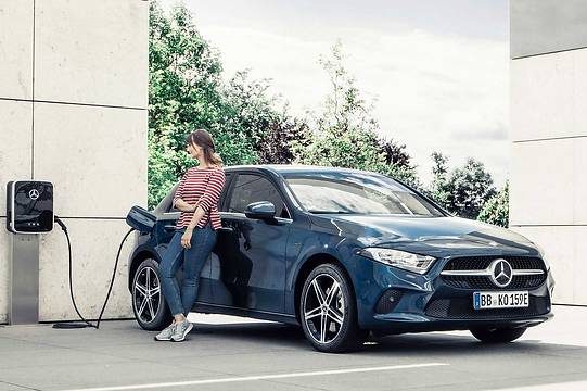 Nowe Hybrydy. Mercedes A 250 e oraz B 250 e