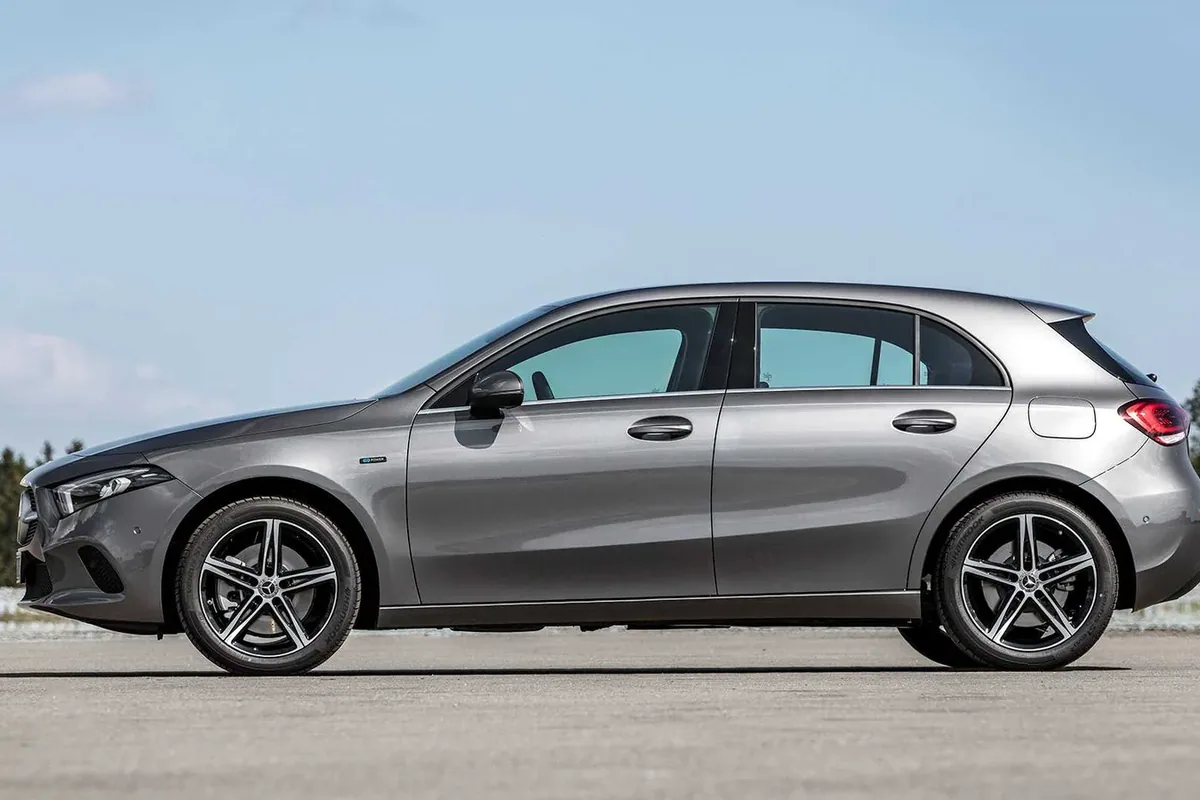 Mercedes A 250 e