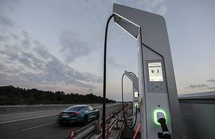 Testy długodystansowe Porsche Taycan