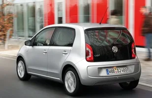 Volkswagen Up! za 31 290 zł. Ale ma tylko koła — zdjęcie 5