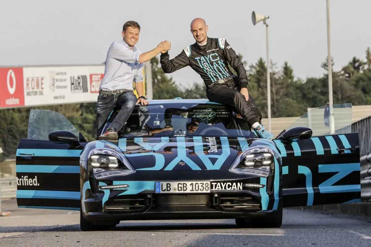 Porsche Taycan
