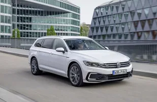 Volkswagen Passat GTE z większym zasięgiem — zdjęcie 1