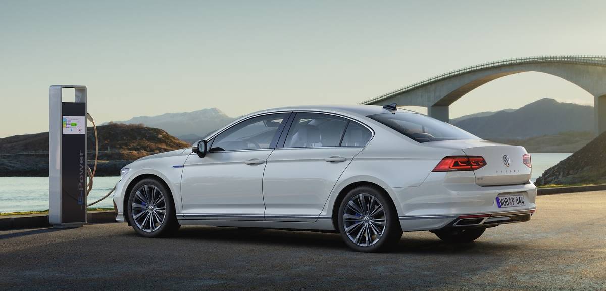 Volkswagen Passat GTE