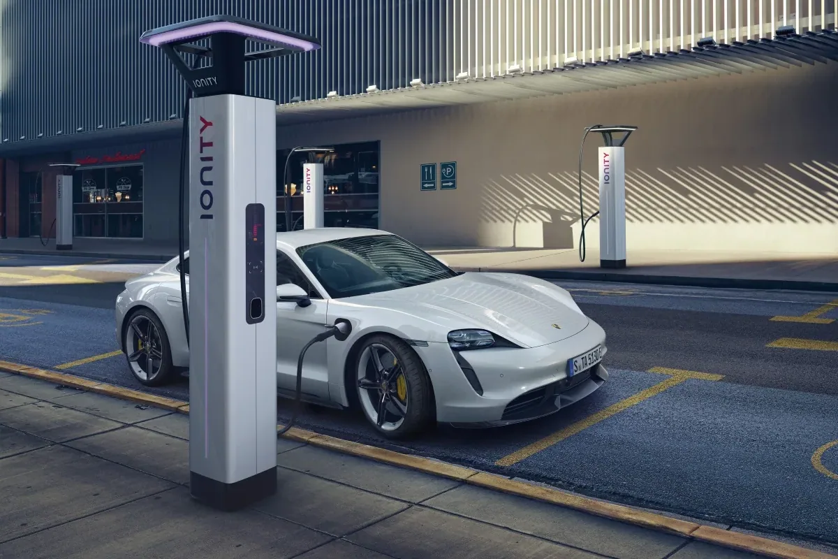 Porsche Taycan