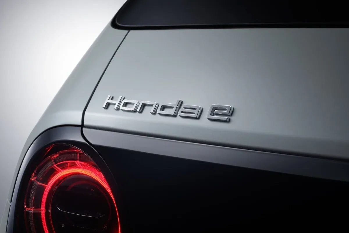 Honda e