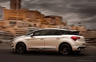 Citroen DS5 za 100 tys. zł. Ma prawie wszystko — zdjęcie 6