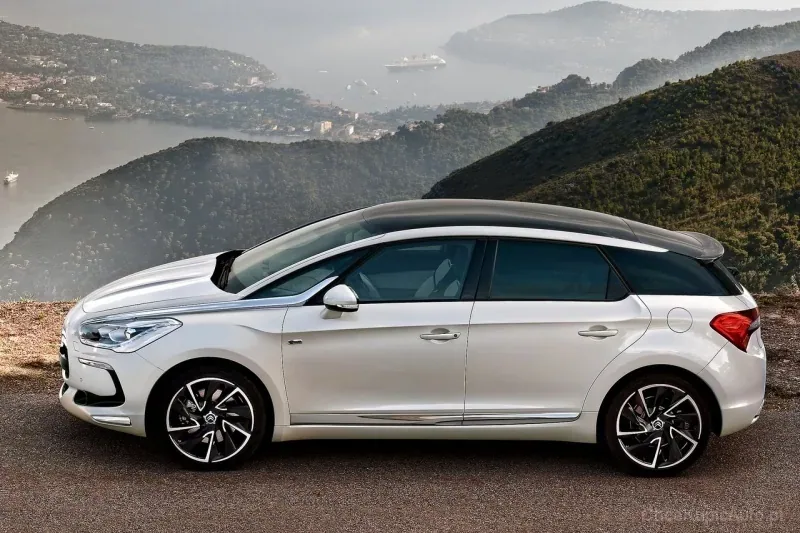 Citroen DS5 za 100 tys. zł. Ma prawie wszystko