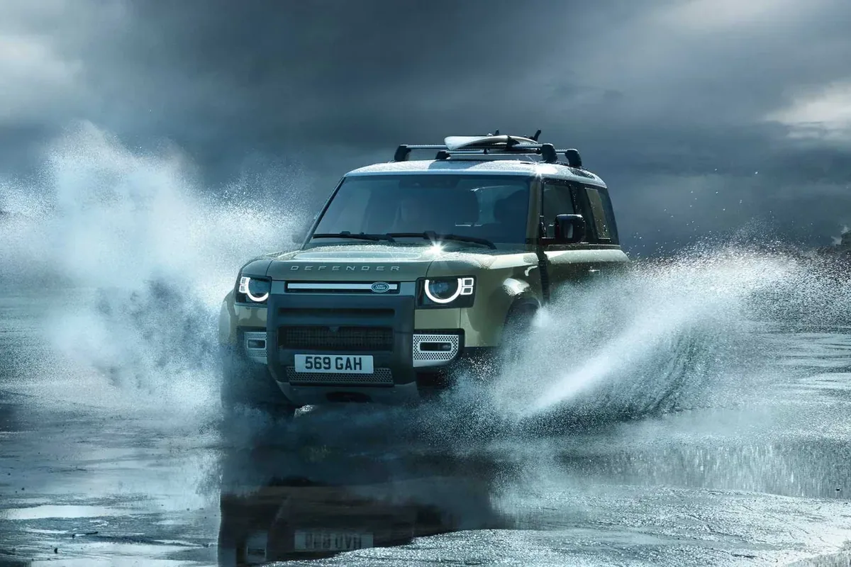 Land Rover Defender 2020