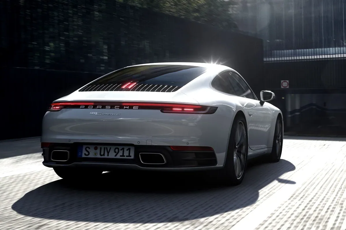 Porsche 911 Carrera 4