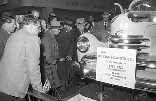 Historia IAA z Oplem w tle