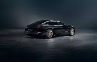 Porsche Panamera 10 Years Edition — zdjęcie 2