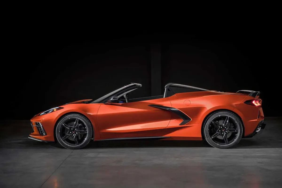Chevrolet Corvette Stingray Convertible
