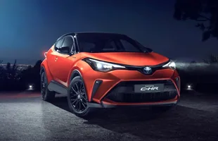 Toyota C-HR po liftingu — zdjęcie 1