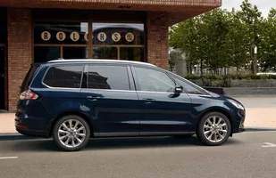 Ford S-Max i Ford Galaxy po liftingu — zdjęcie 3