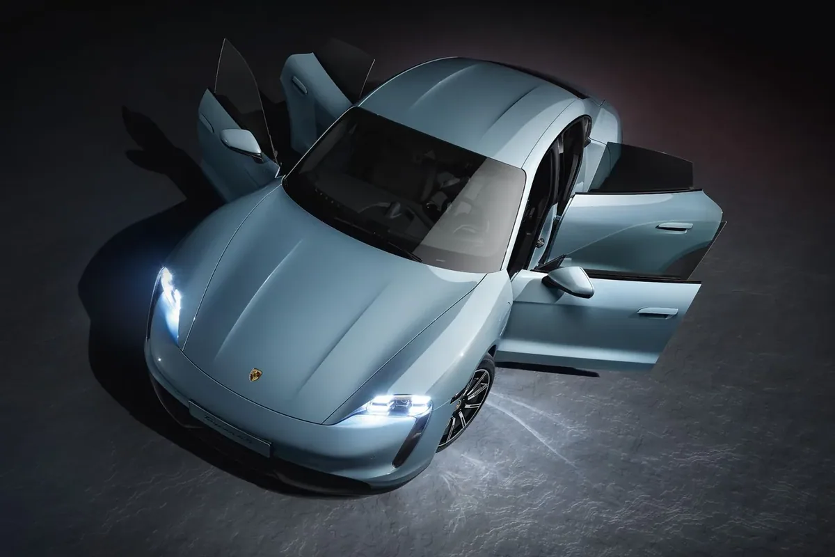 Porsche Taycan 4S