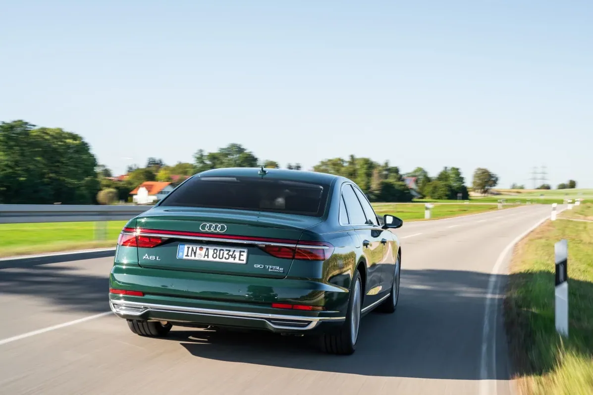 Audi A8 L 60 TFSI e quattro