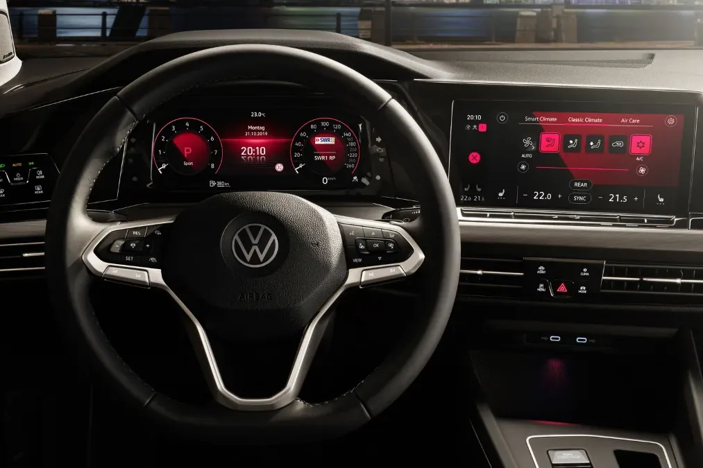 Volkswagen Golf VIII