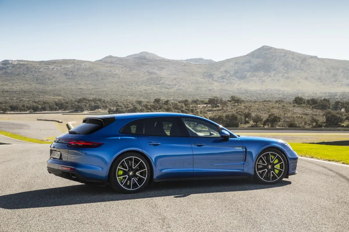 Porsche Panamera Turbo S E-Hybrid Sport Turismo