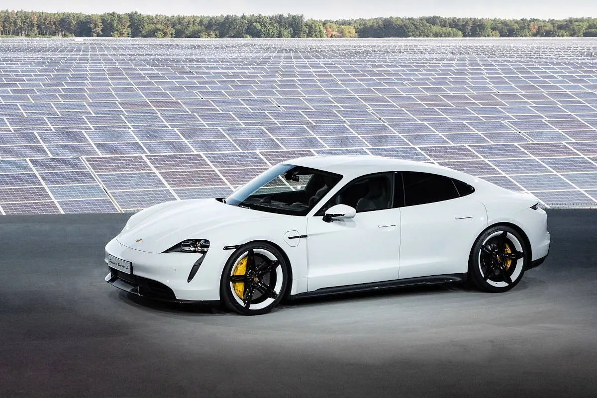 Porsche Taycan