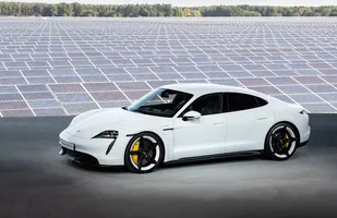 12 hybryd plug-in Porsche — zdjęcie 5