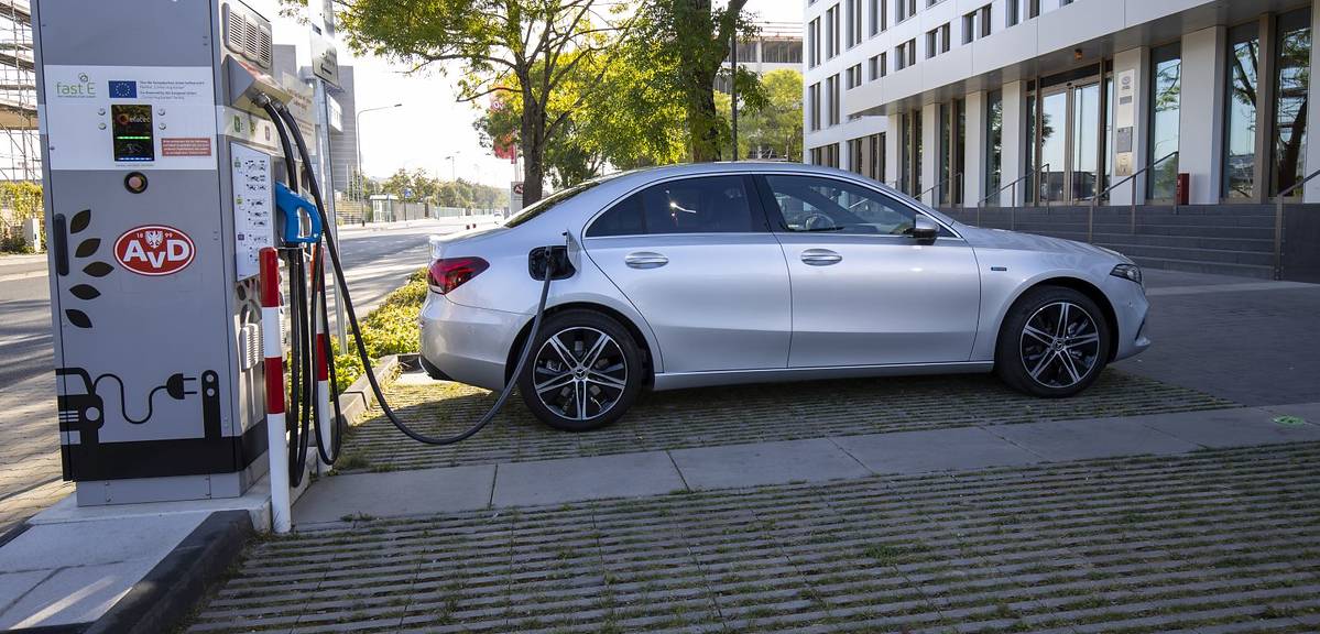 Mercedes A 250 e już w Polsce!