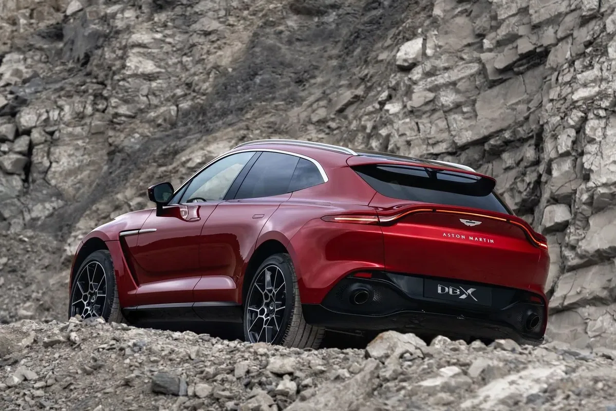 Aston Martin DBX