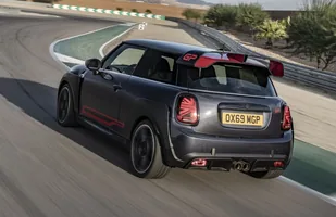 Nowe Mini John Cooper Works GP — zdjęcie 3