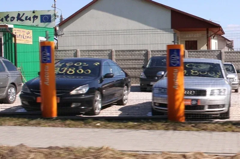 Peugeot, a może Audi?