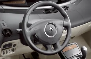 Renault Espace. Rosyjska ruletka po francusku... — zdjęcie 7