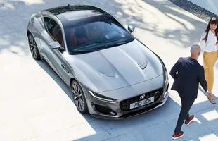 Jaguar F-type po liftingu — zdjęcie 11