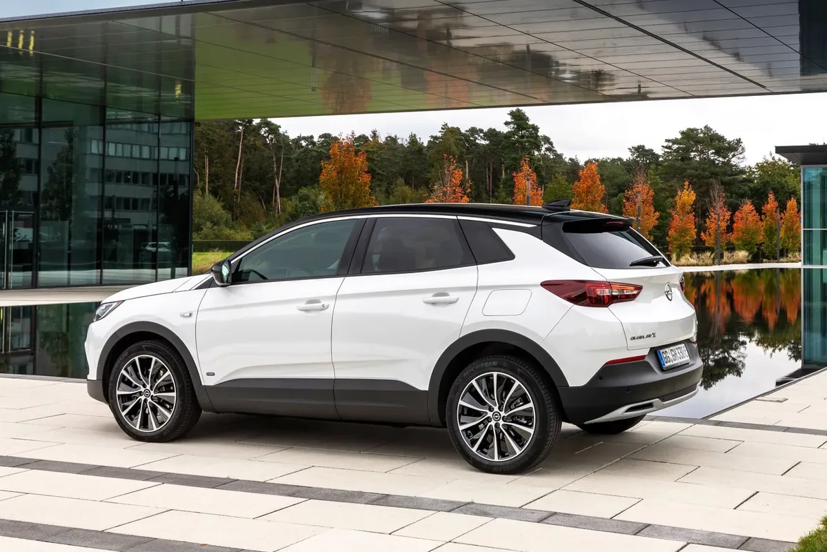 Opel Grandland X Hybrid