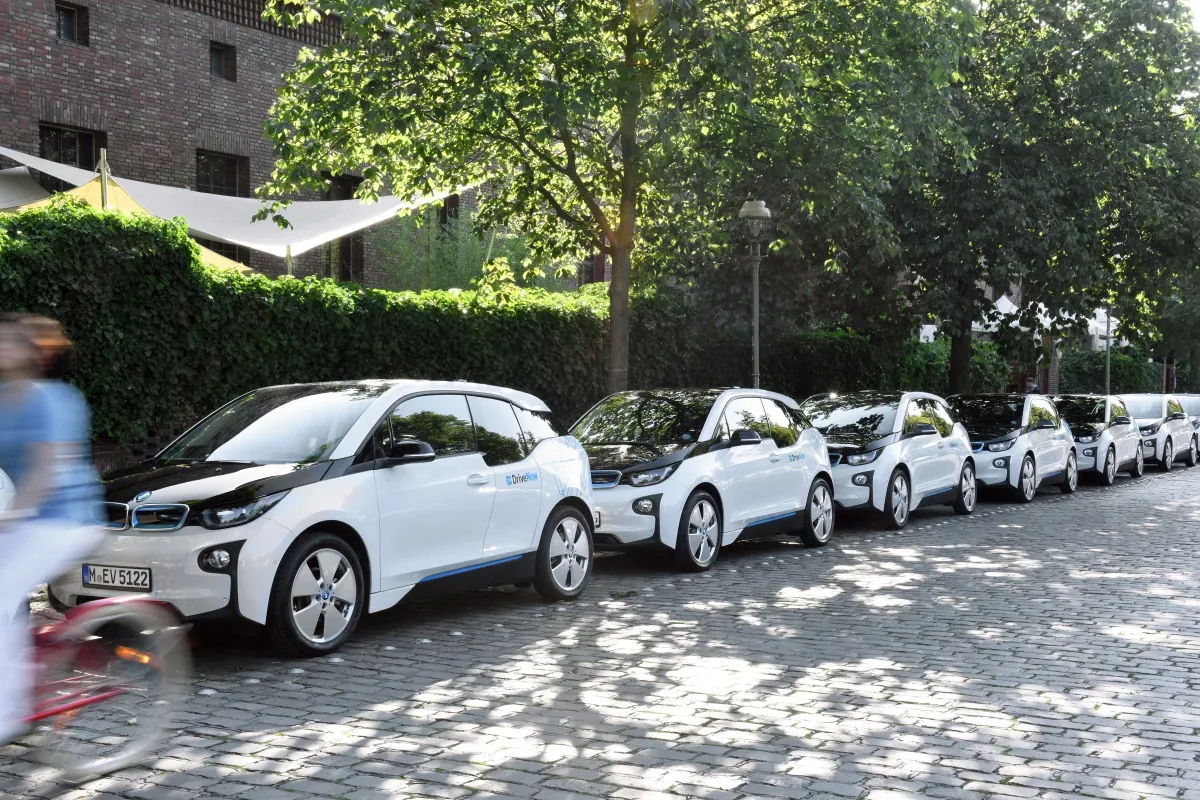 BMW i3