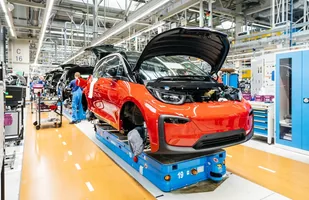 BMW i3 ma już sześć lat. A sprzedaż rośnie — zdjęcie 7