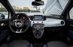 Panda i Fiat 500 Hybrid z mikrohybrydą — zdjęcie 2